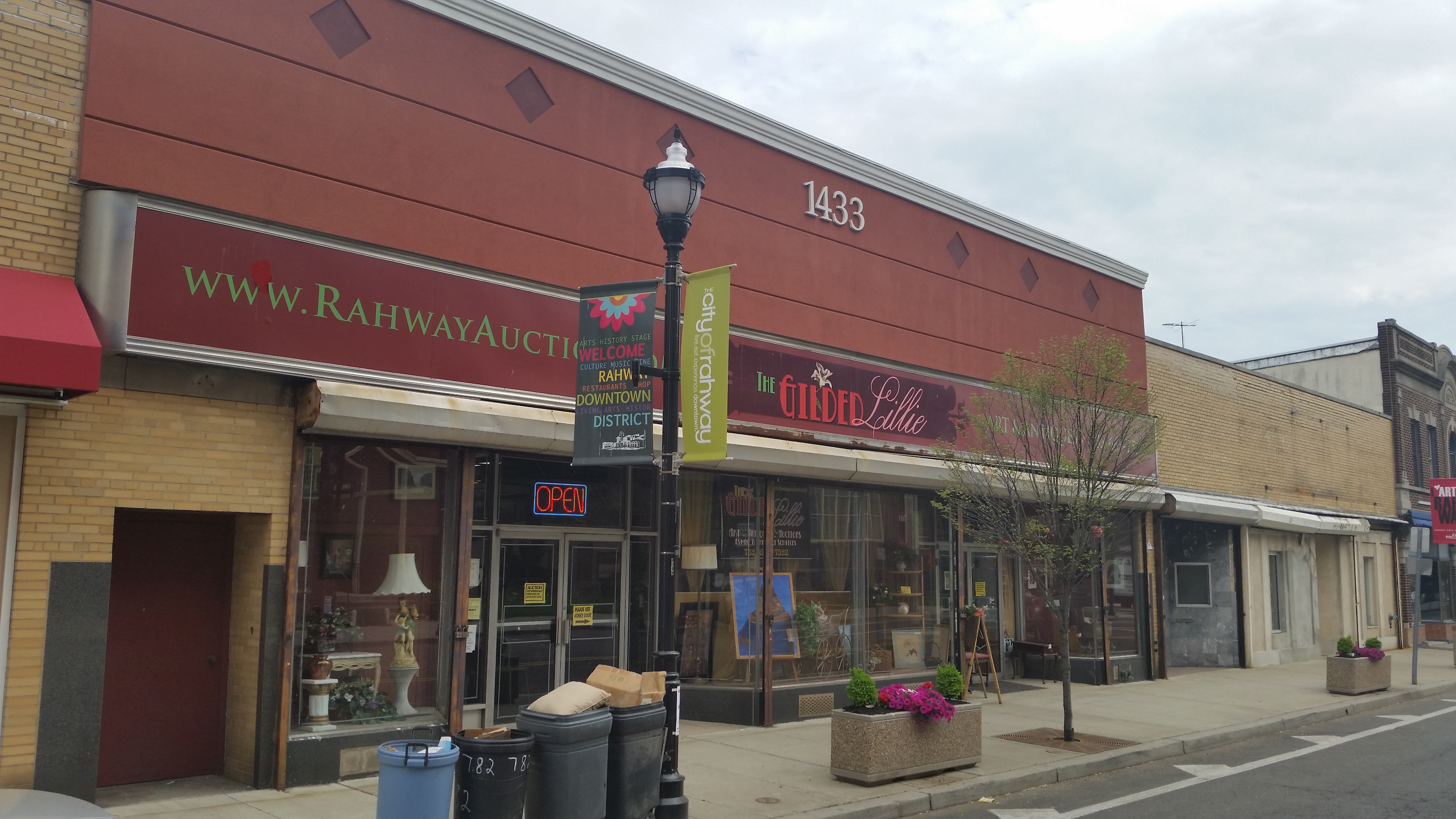 Gilded Lillie.1433 Main St Rahway Rising