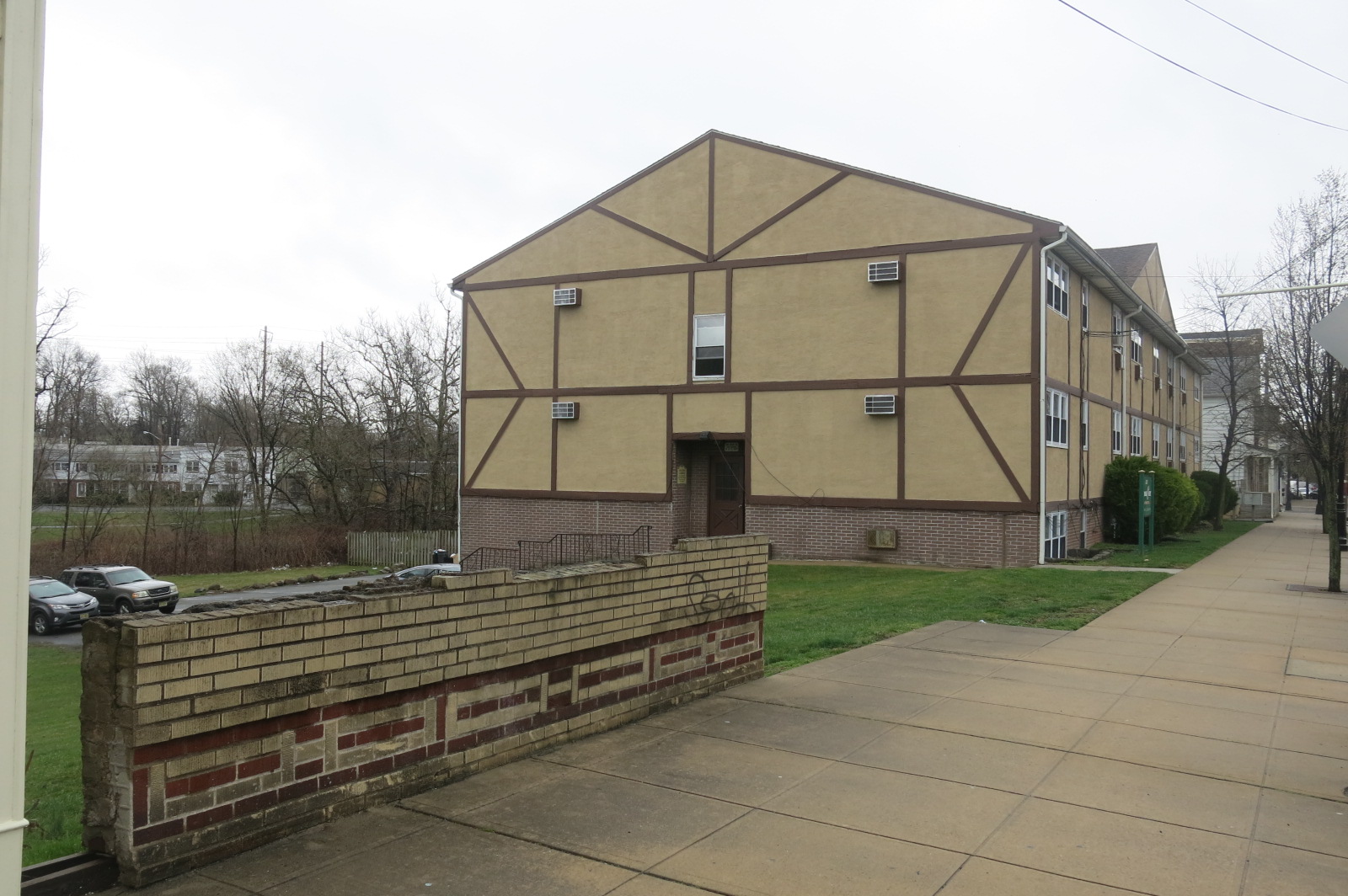 West Main St vacant lot facing Cambridge Apts Rahway Rising